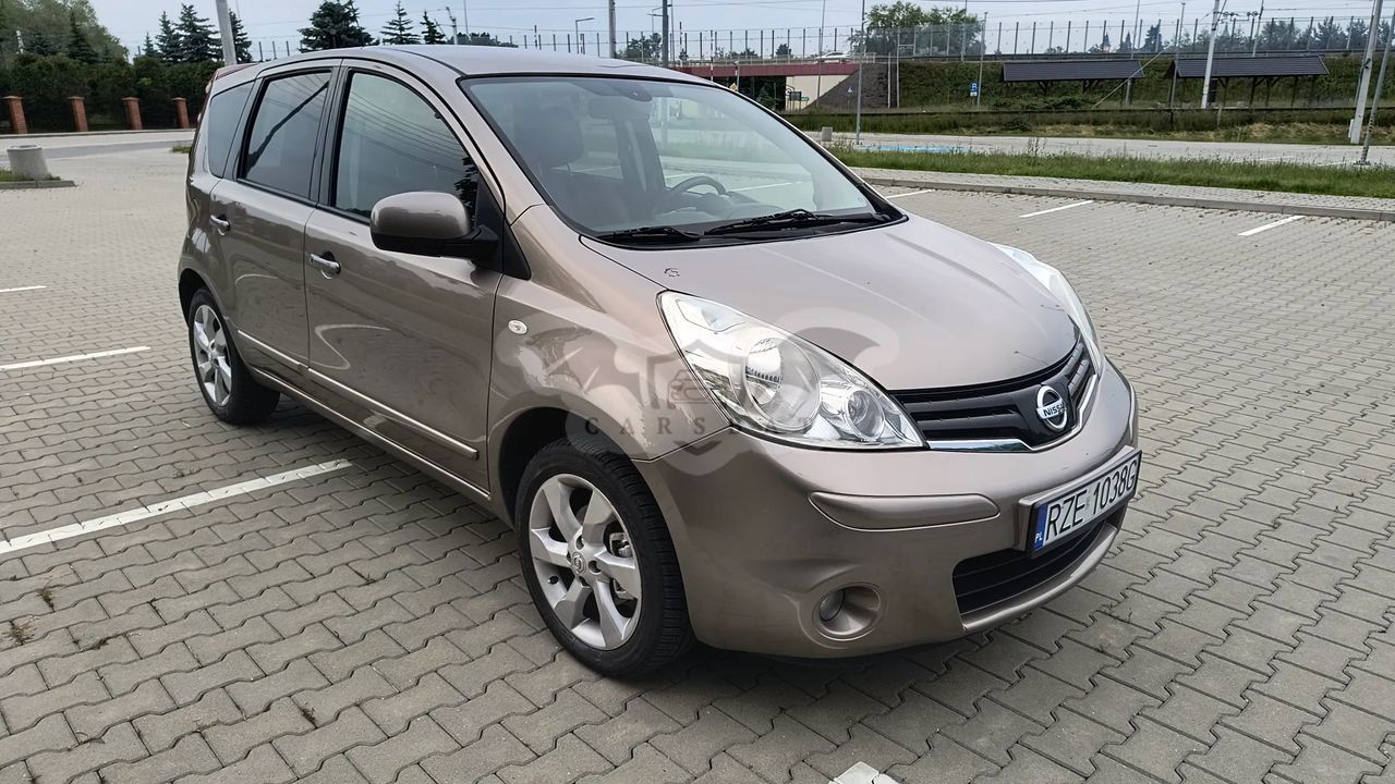 Nissan Note I 1.6 Tekna 2011
