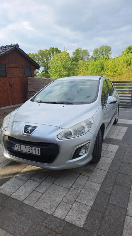 Peugeot 308 T7 e-HDi FAP 110 Stop&Start Urban Move First Edition 2011