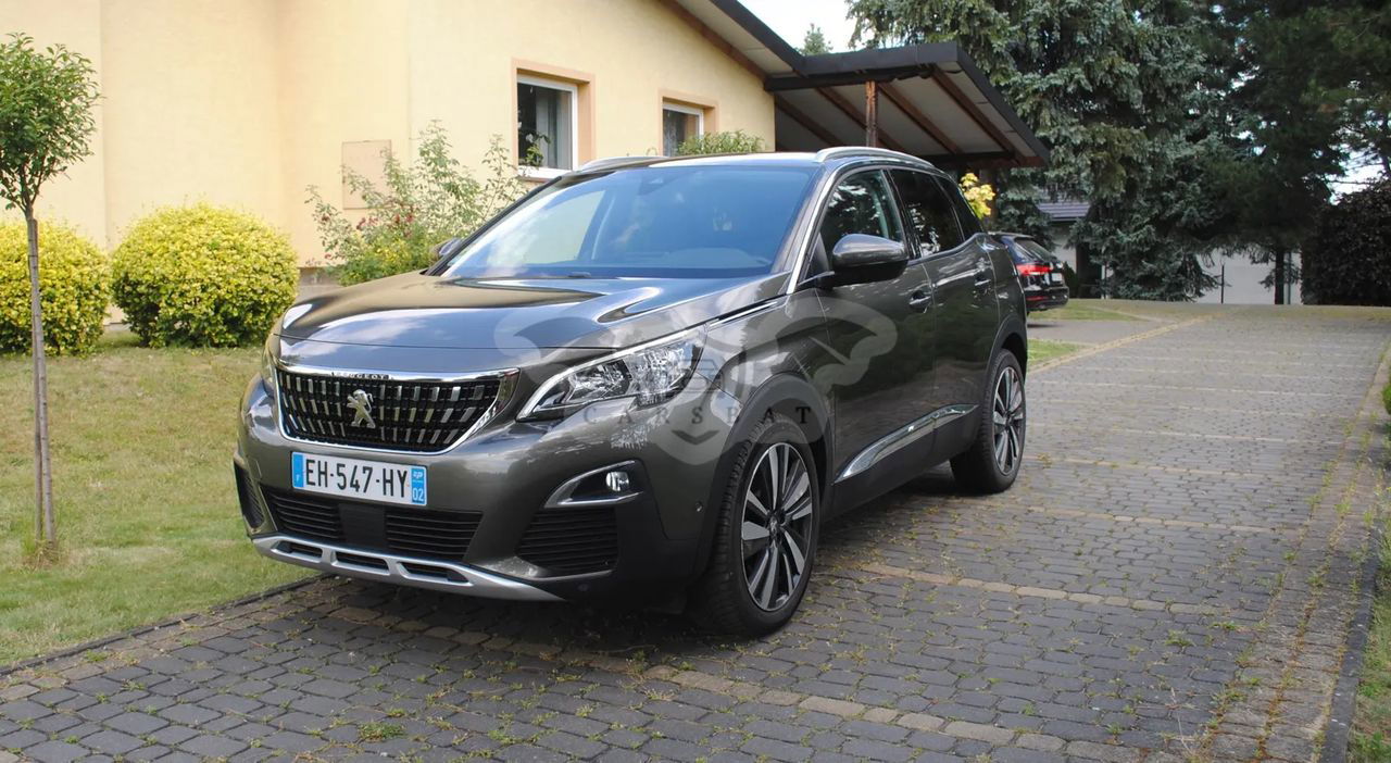 Peugeot 3008 II BlueHDi 120 Stop & Start Allure 2016