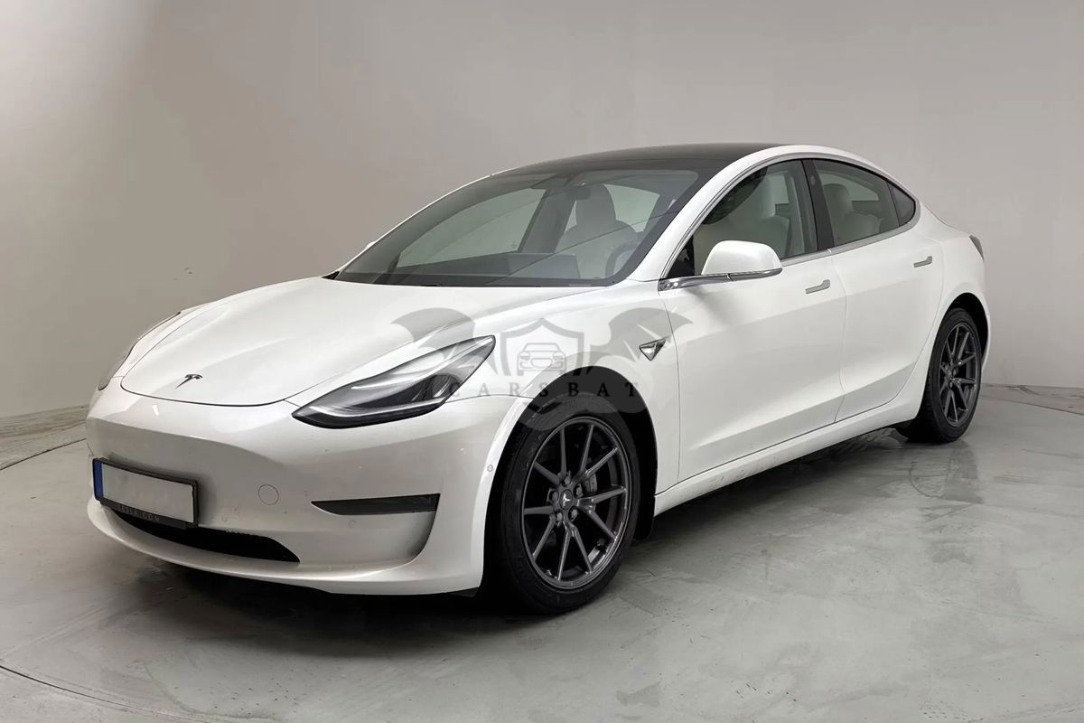 Tesla Model 3 Long Range AWD 2020