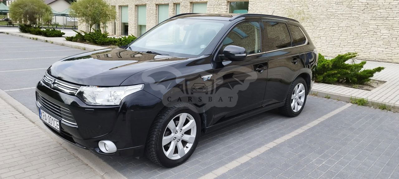 Mitsubishi Outlander III 2014