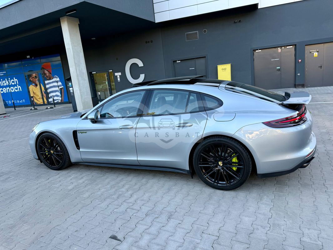 Porsche Panamera 4 E-Hybrid 2018
