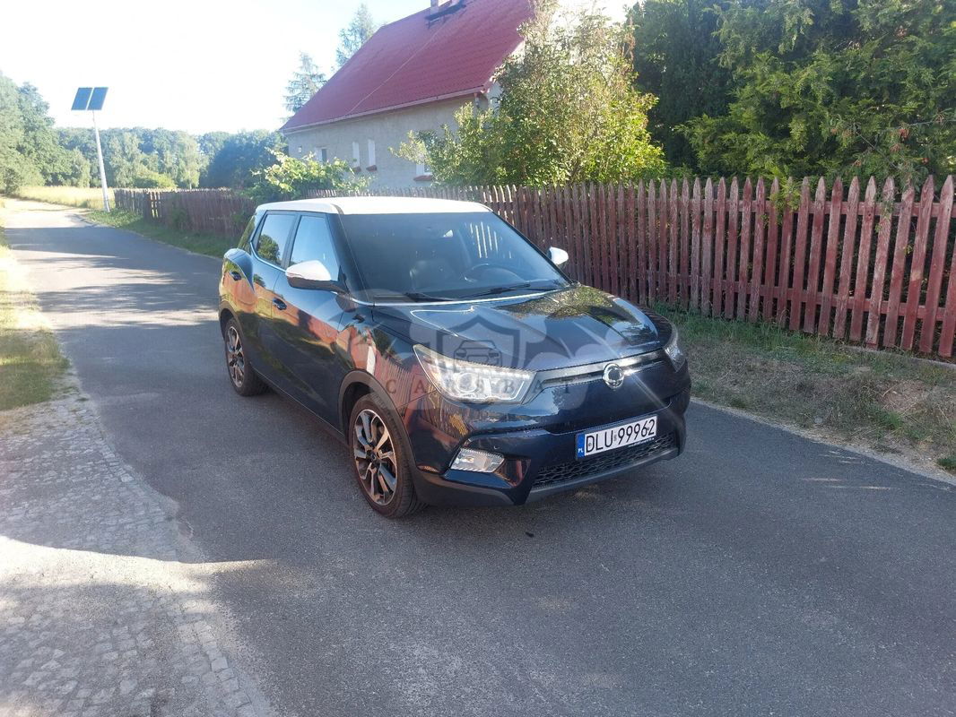 Ssangyong / KG Mobility Tivoli 1.6 D Sapphire 2015