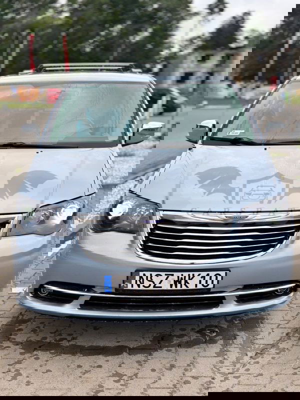 Chrysler Town & Country V 2013