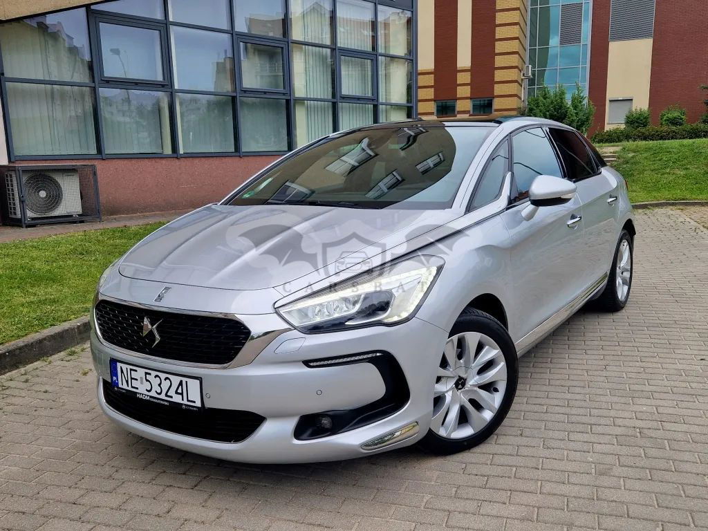 DS DS5 2015