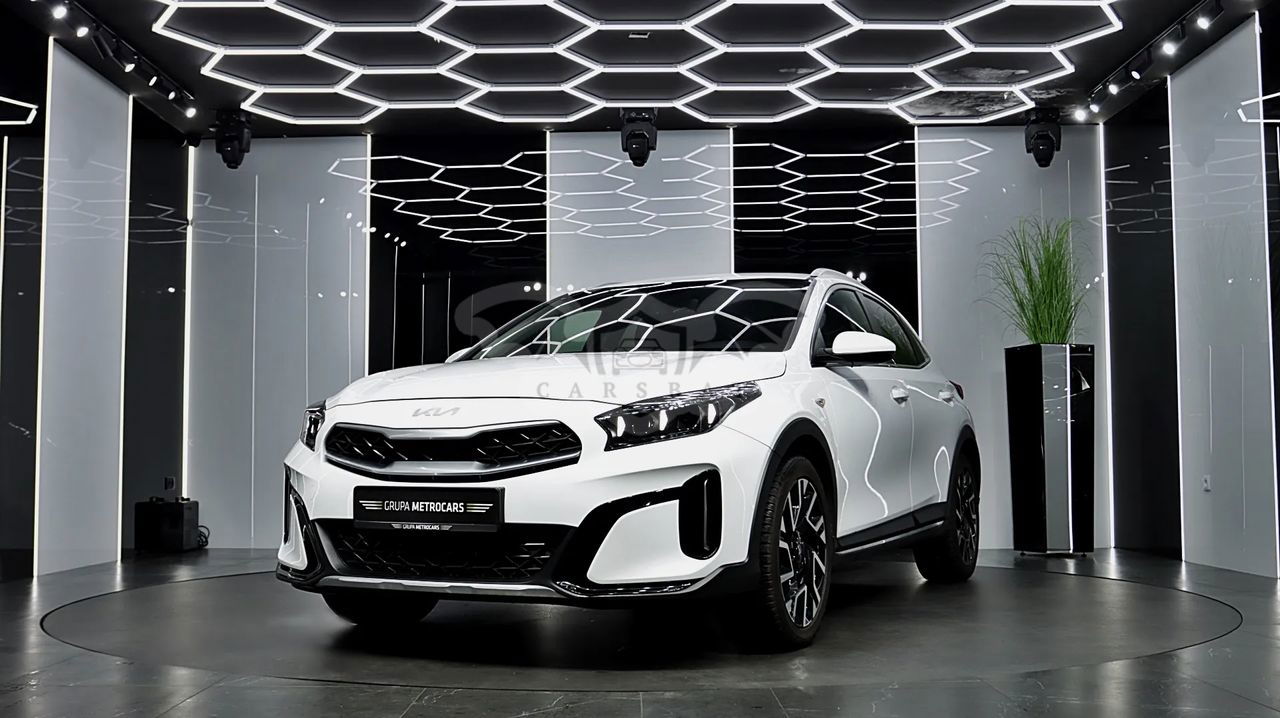 Kia XCeed 1.5 T-GDI M 2024