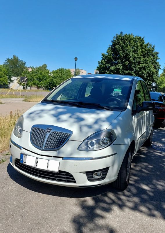 Lancia Musa 2011