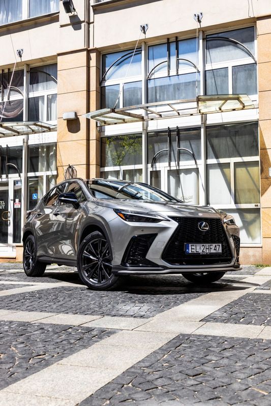 Lexus NX II 2023