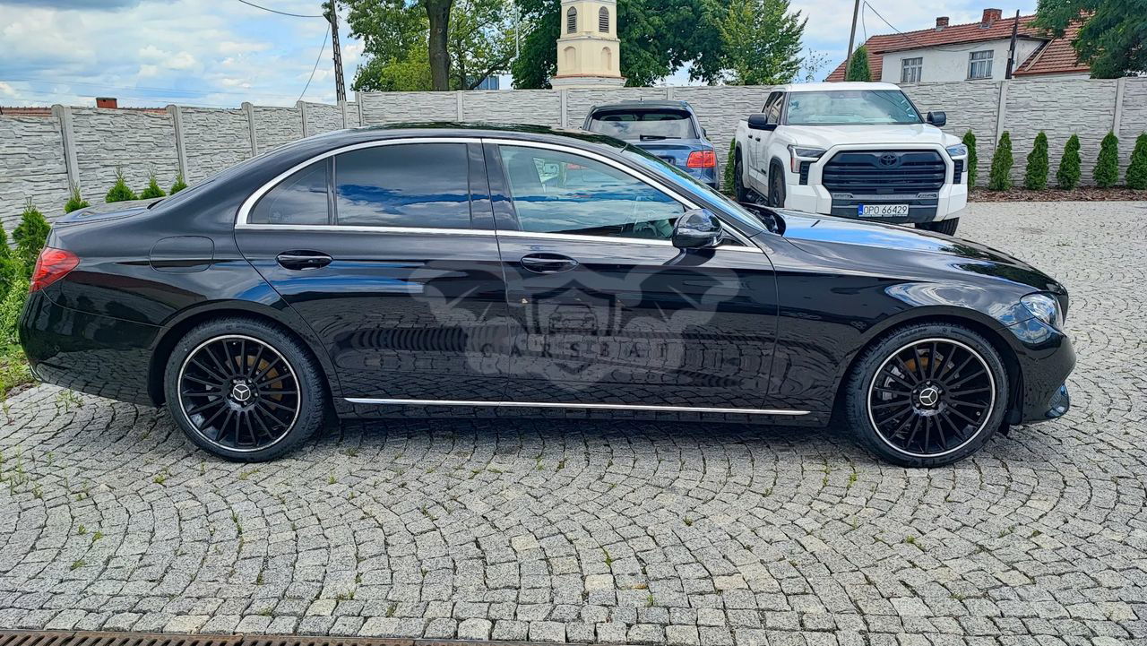 Mercedes-Benz E W213 200 9G-TRONIC 2018