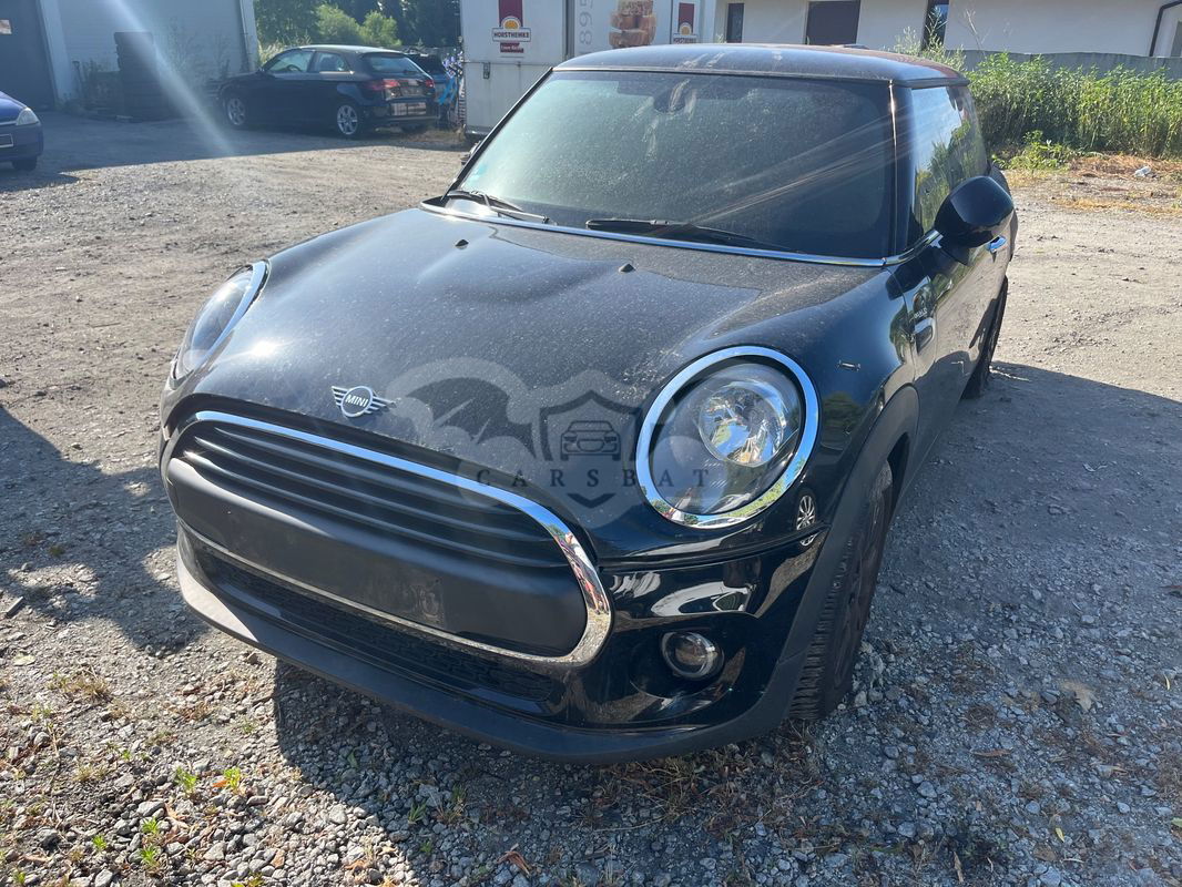 Mini One John Cooper Works Trim 2019
