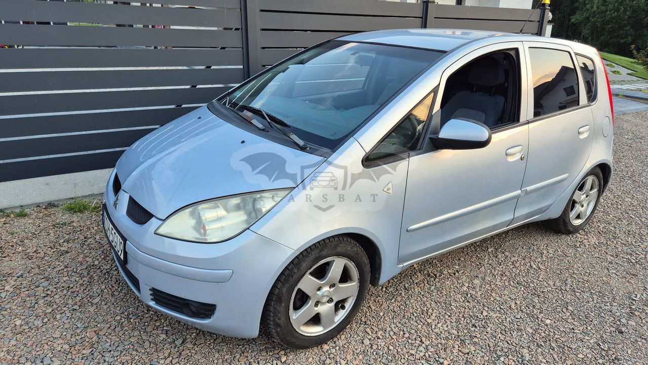 Mitsubishi Colt Z30 1.3 Inform 2004
