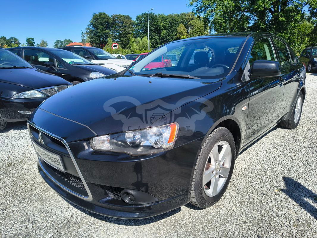 Mitsubishi Lancer IX 1.5 Invite 2010
