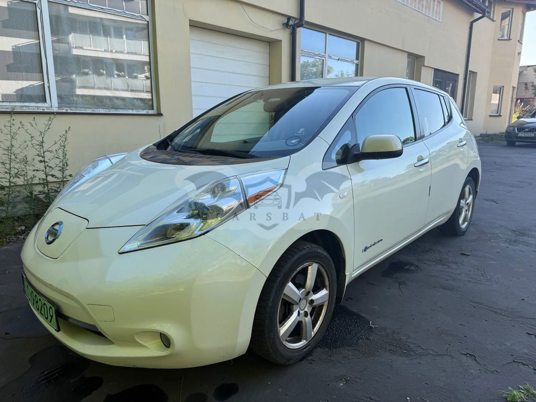 Nissan Leaf 24kWh Tekna 2012