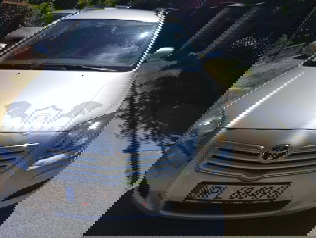Toyota Avensis II 2.0 D-4D Luna 2007