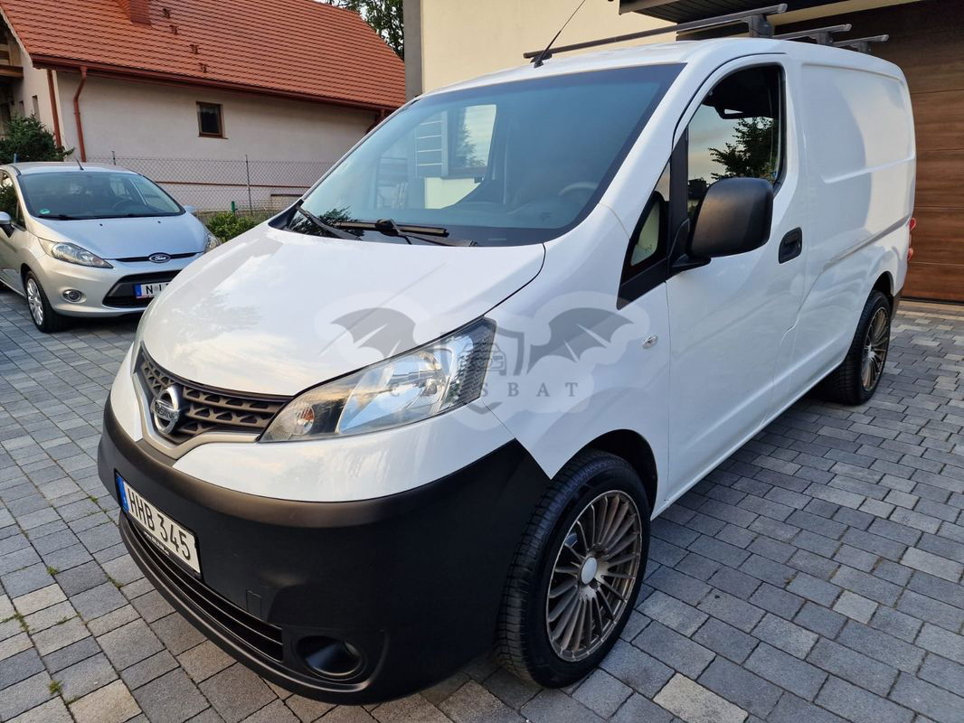 Nissan NV200 2013