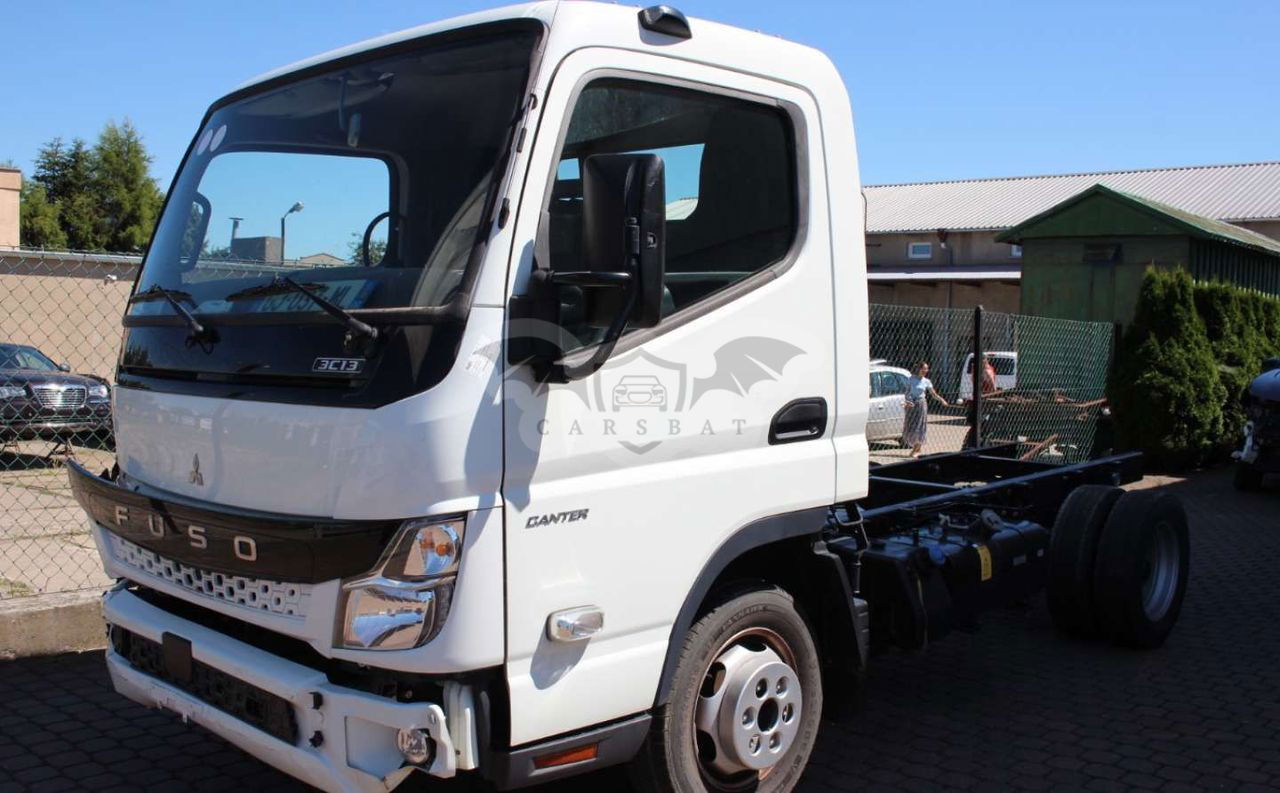 Mitsubishi Fuso Canter 2022