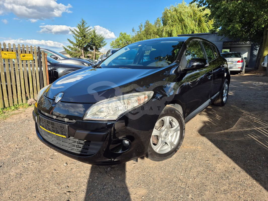 Renault Megane III 1.6 16V 100 Expression 2011