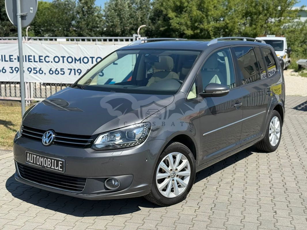Volkswagen Touran II 2.0 TDI DPF DSG Highline 2013