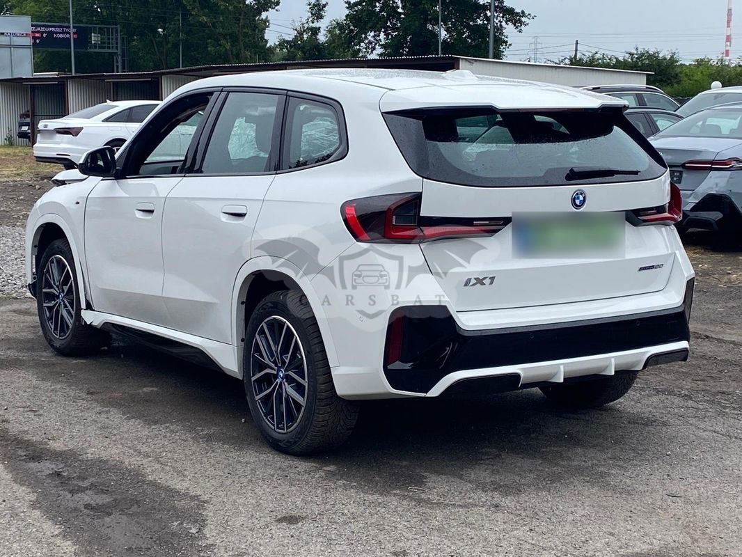BMW iX1 eDrive20 66.5kWh M Sport 2024