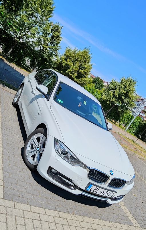 BMW 3 Series F30/F31 316d Sport Line 2013