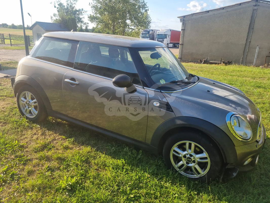 Mini Cooper Standard 2011