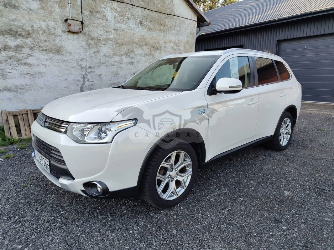 Mitsubishi Outlander III 2015