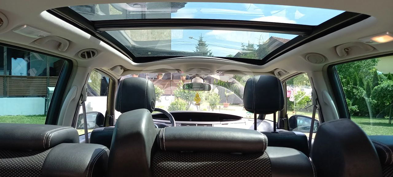 Renault Espace IV 2010