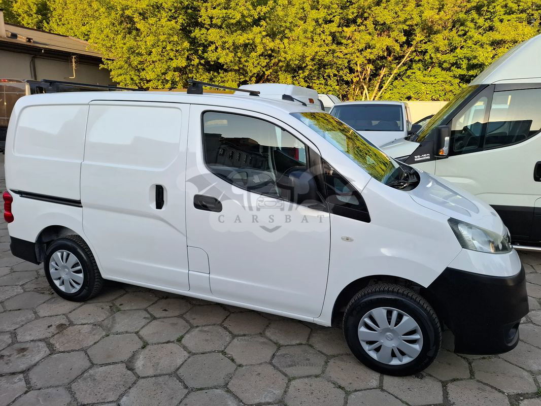 Nissan NV200 2010