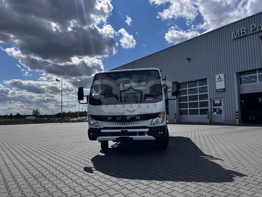 Mitsubishi Fuso Canter 2025