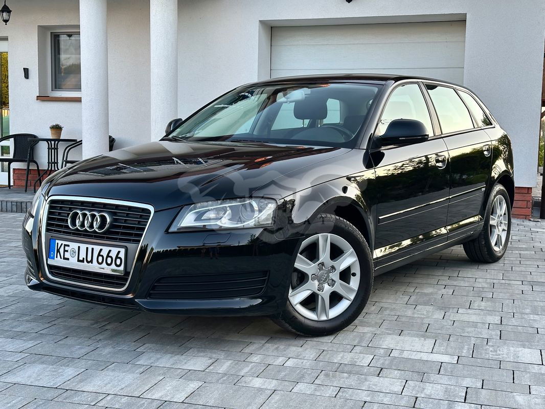 Audi A3 8P 1.6 Sportback Attraction 2010