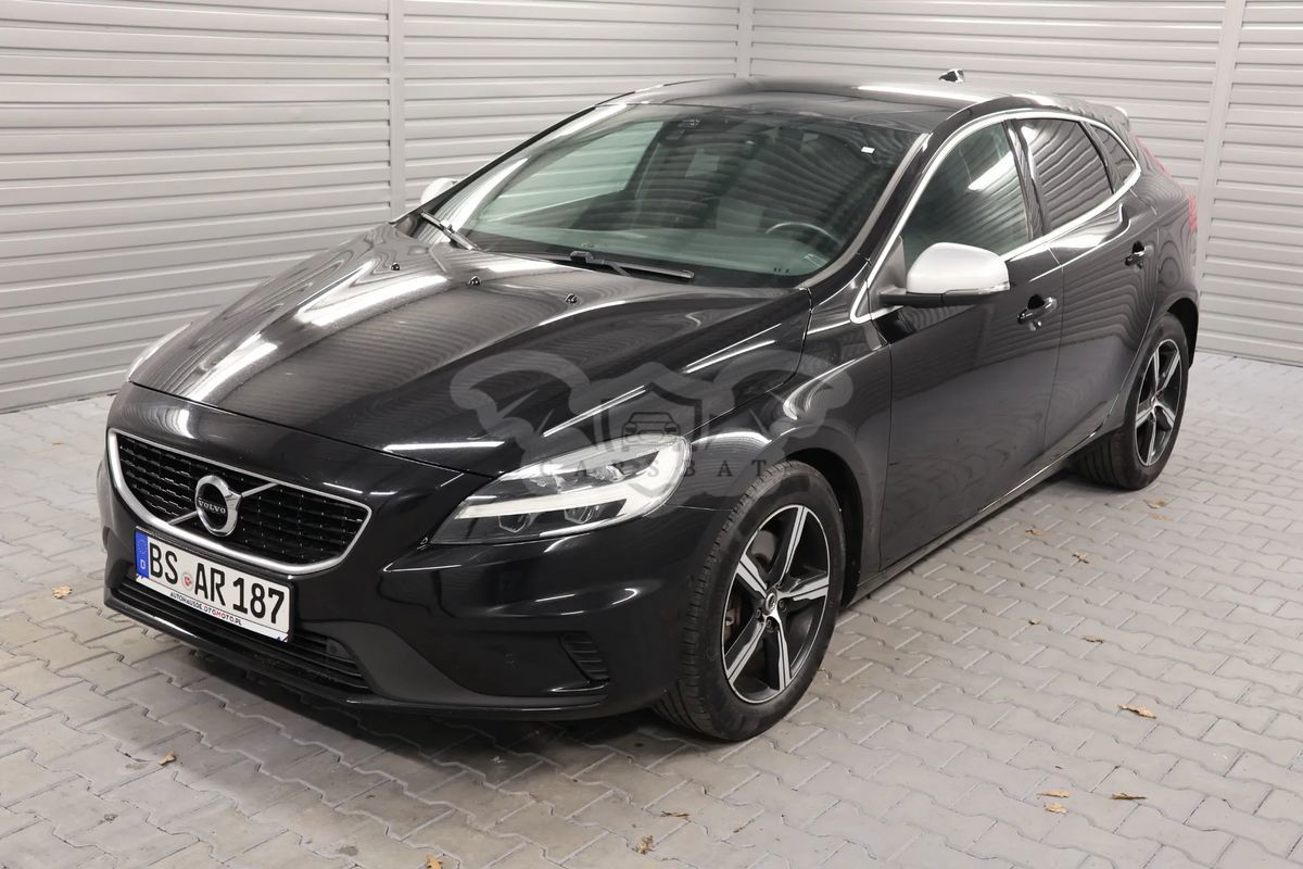 Volvo V40 II T3 Geartronic RDesign 2020