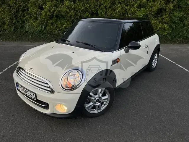Mini Cooper Standard 2013