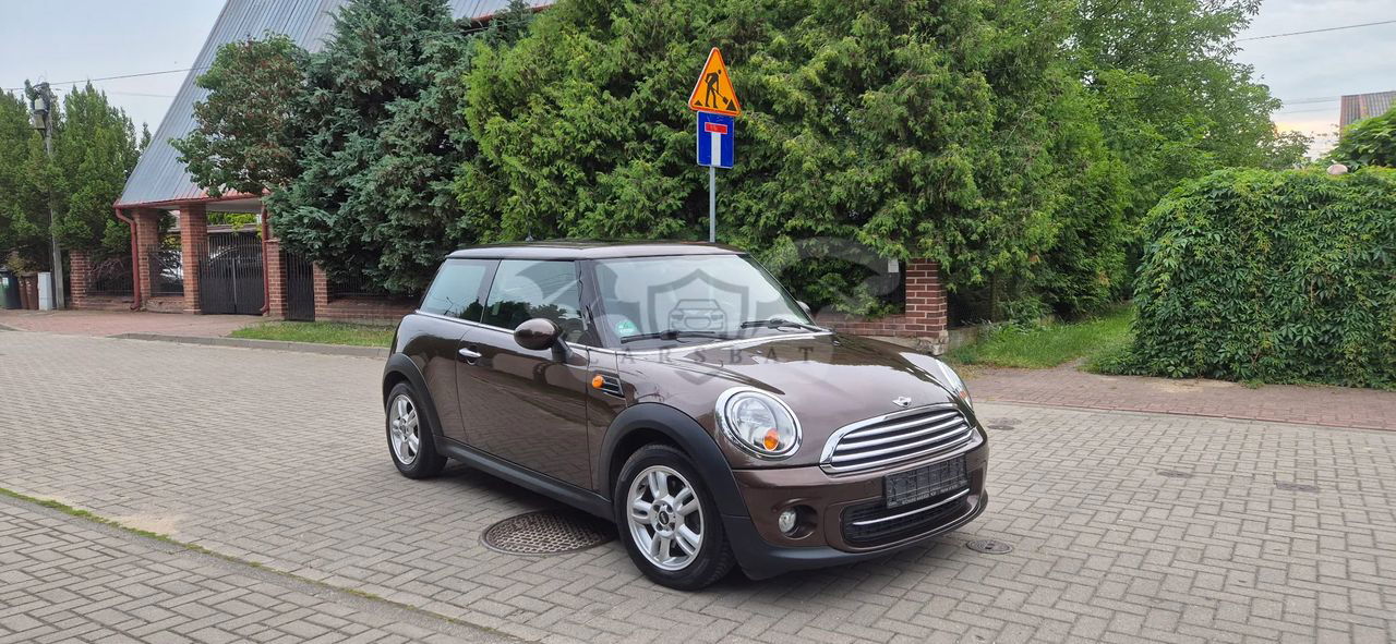 Mini Cooper 50 Camden 2012