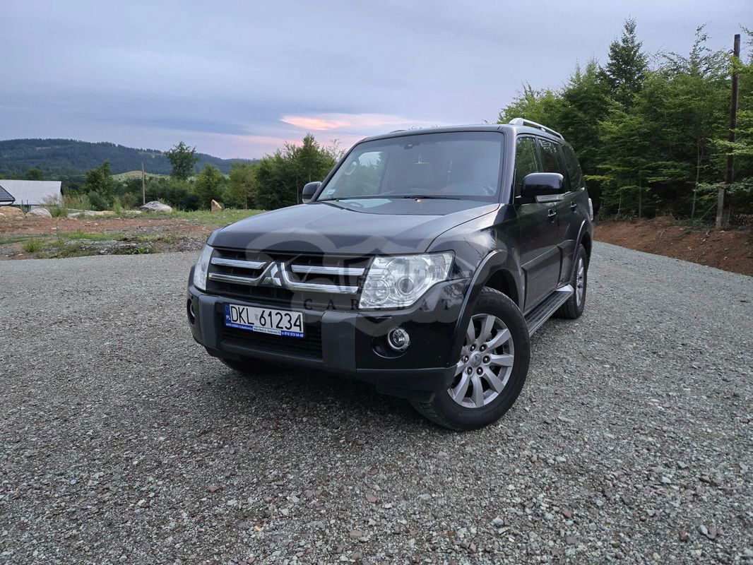 Mitsubishi Pajero IV 3.2 DID Instyle 2009