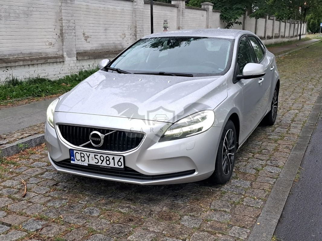 Volvo V40 II D2 Momentum 2016