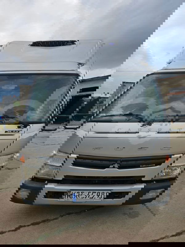 Mitsubishi Fuso Canter 2011