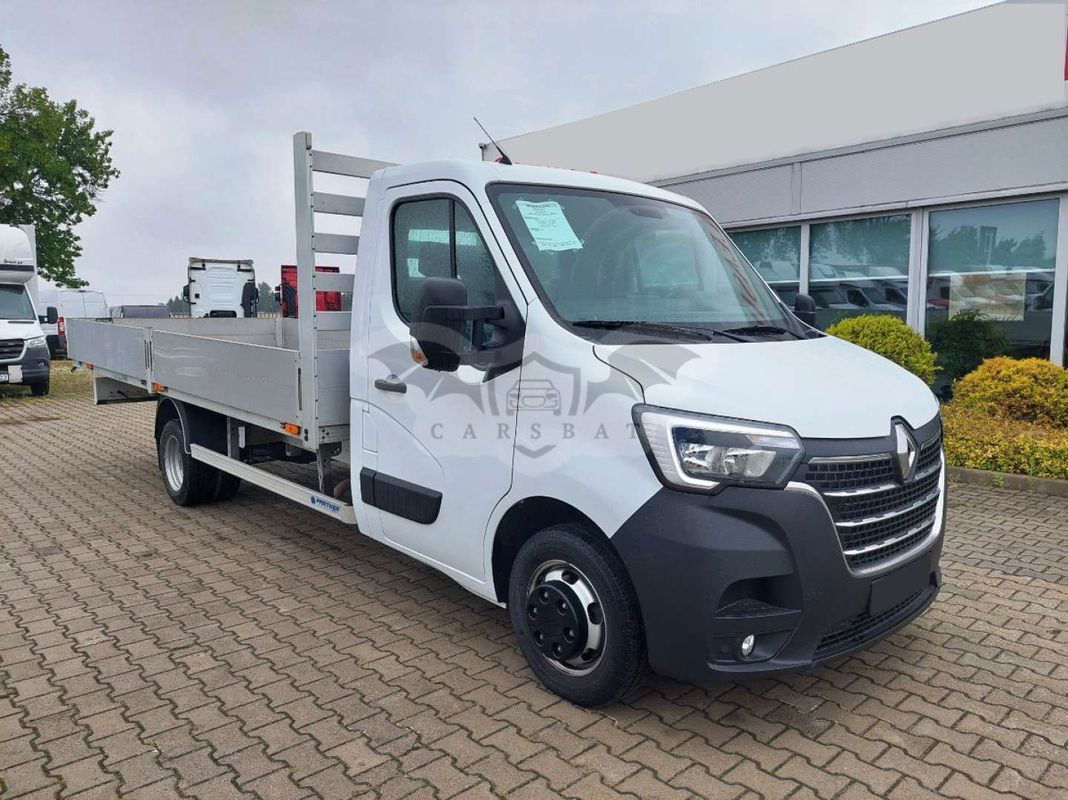 Renault Master 2023