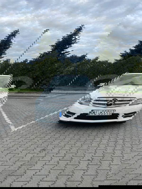 Mercedes-Benz C W204 220 CDI BlueEff 4-Matic Avantgarde 2011