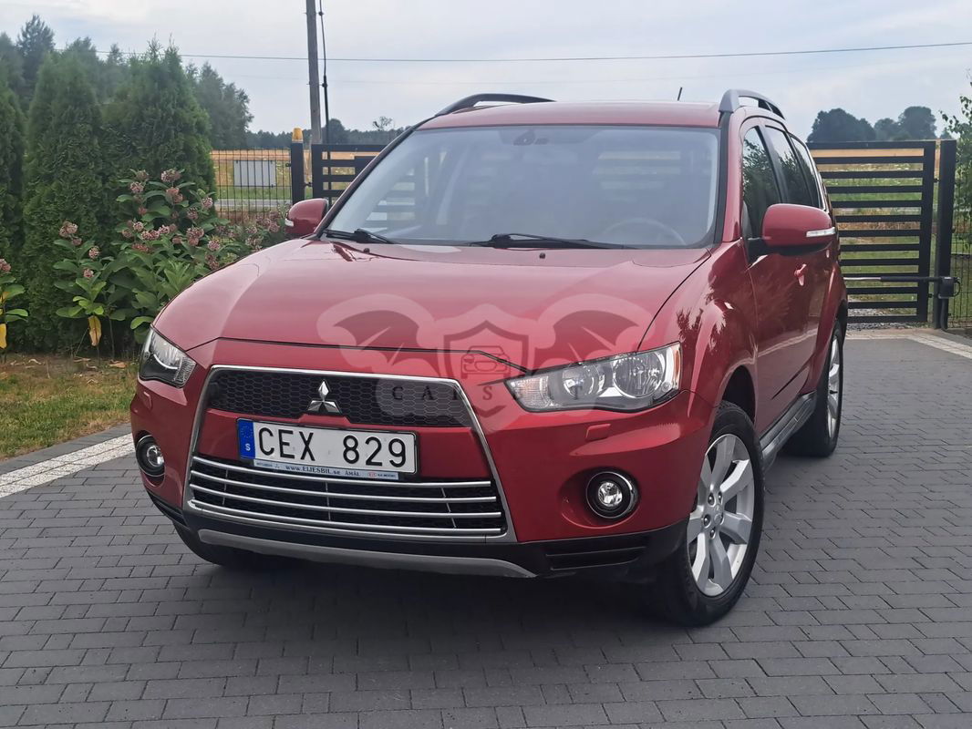Mitsubishi Outlander II 2011
