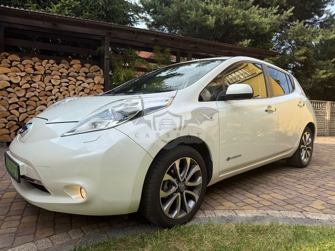 Nissan Leaf 24 kWh (mit Batterie) Tekna 2014
