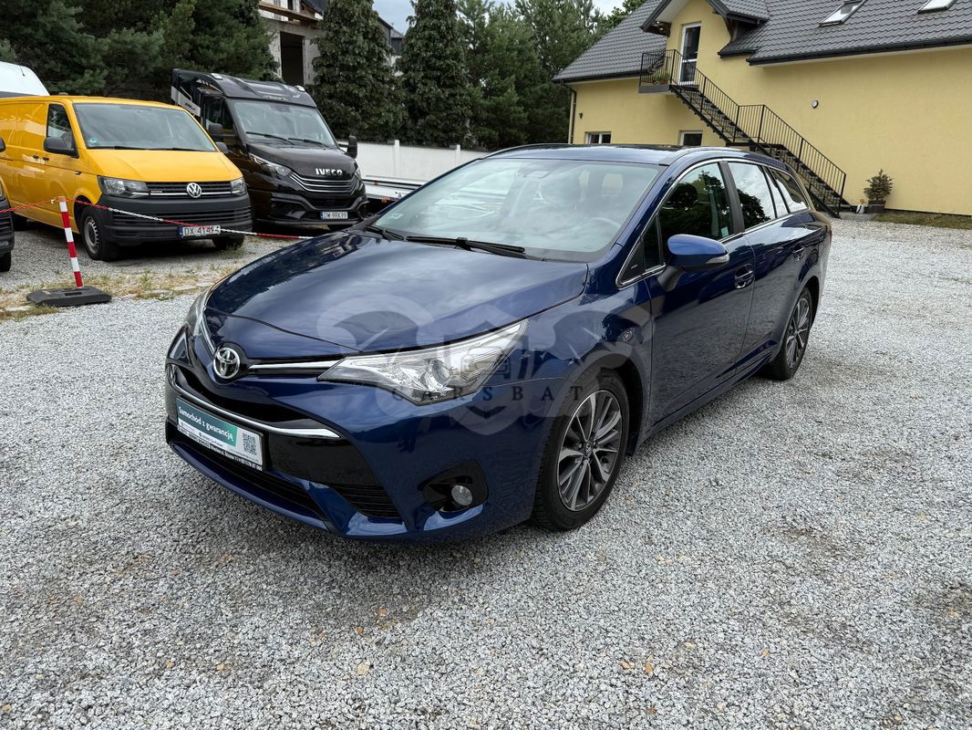 Toyota Avensis III 2.0 D-4D Premium 2016