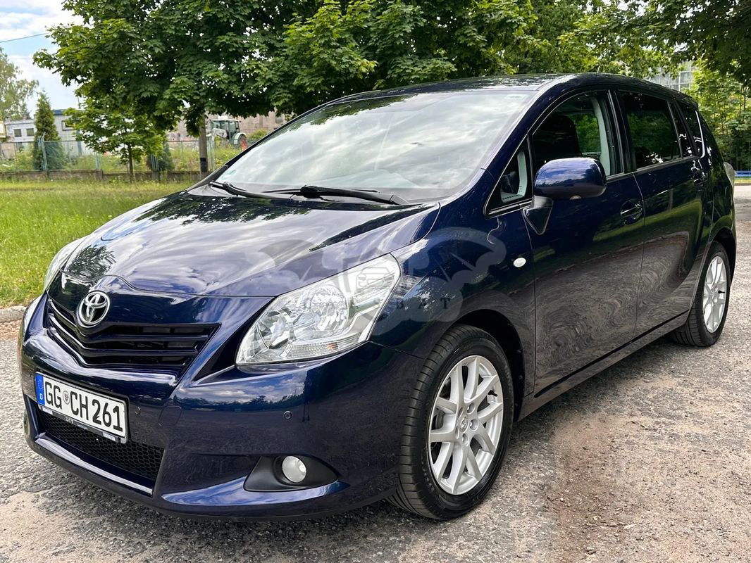 Toyota Verso 2012
