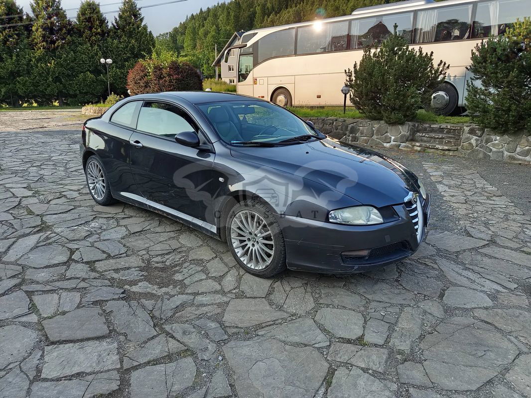 Alfa Romeo GT 2005