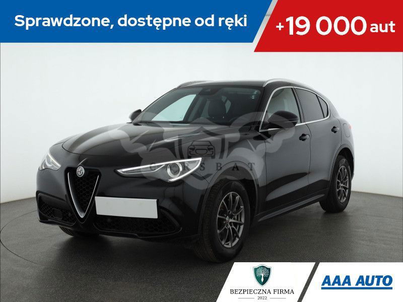 Alfa Romeo Stelvio 2017