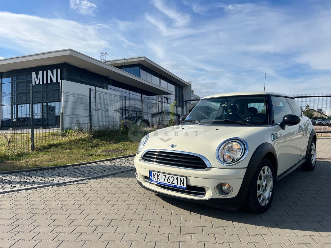 Mini Cooper Standard 2010