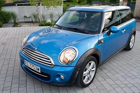 Mini Cooper Standard 2011