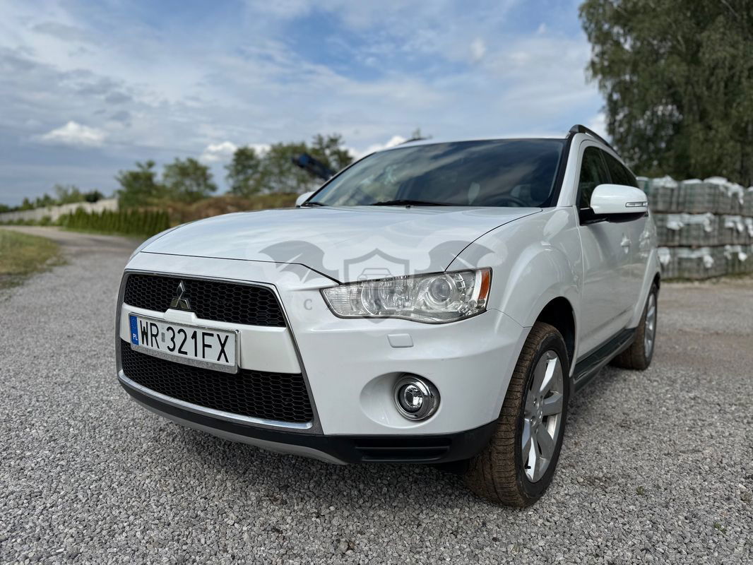 Mitsubishi Outlander II 2011