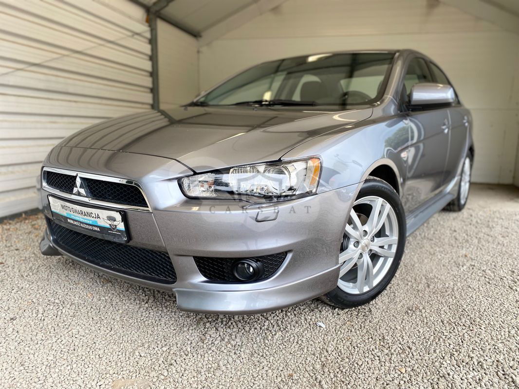 Mitsubishi Lancer IX 1.6 Invite 2012