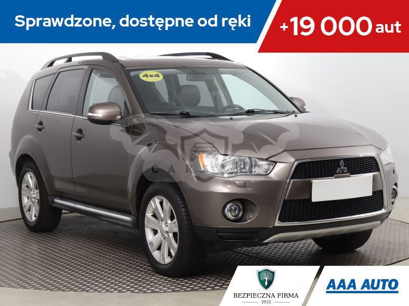 Mitsubishi Outlander II 2012