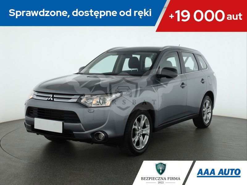 Mitsubishi Outlander III 2014